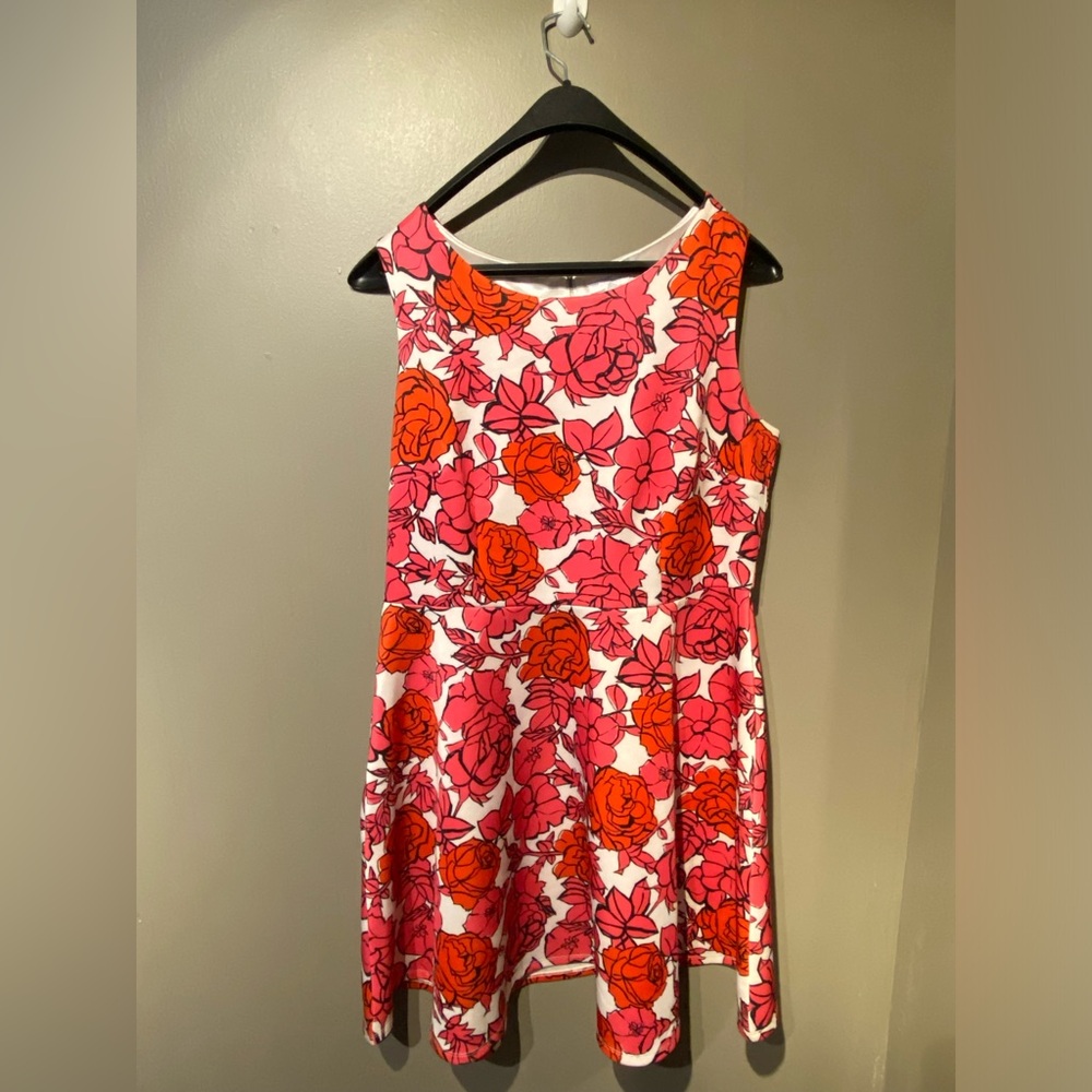 New York and company Size XL Floral Dress